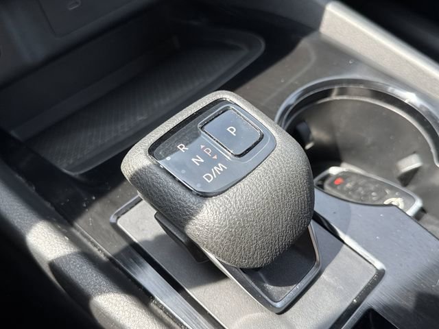 Used 2023 Nissan Rogue SV image 19