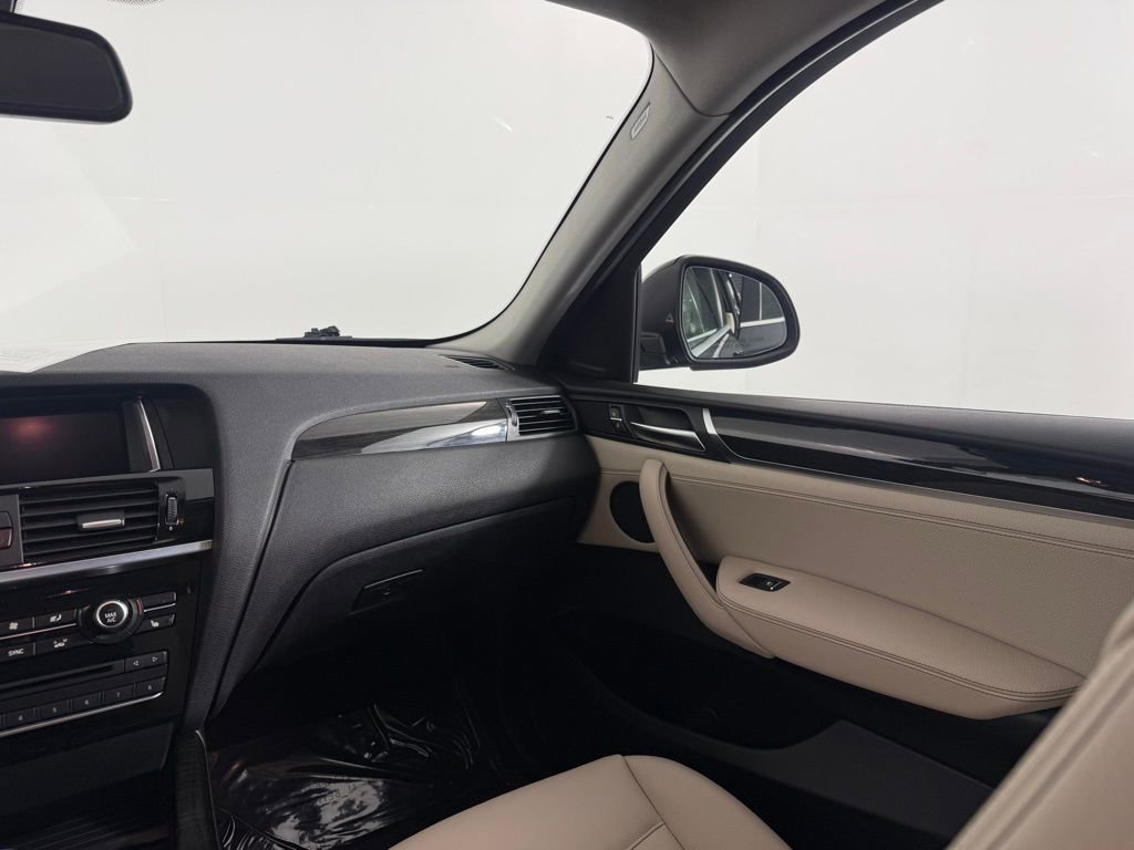 Used 2016 BMW X4 xDrive28i image 14