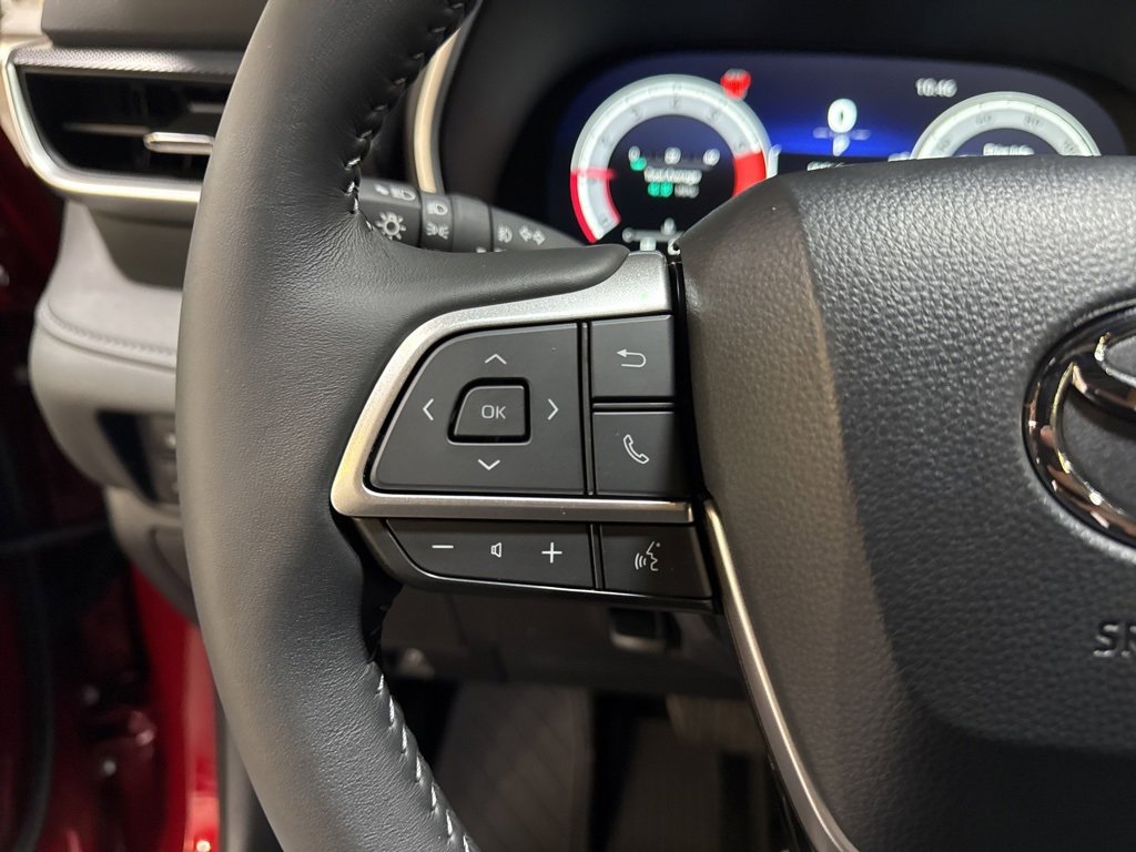 New 2026 Toyota Highlander XSE image 29