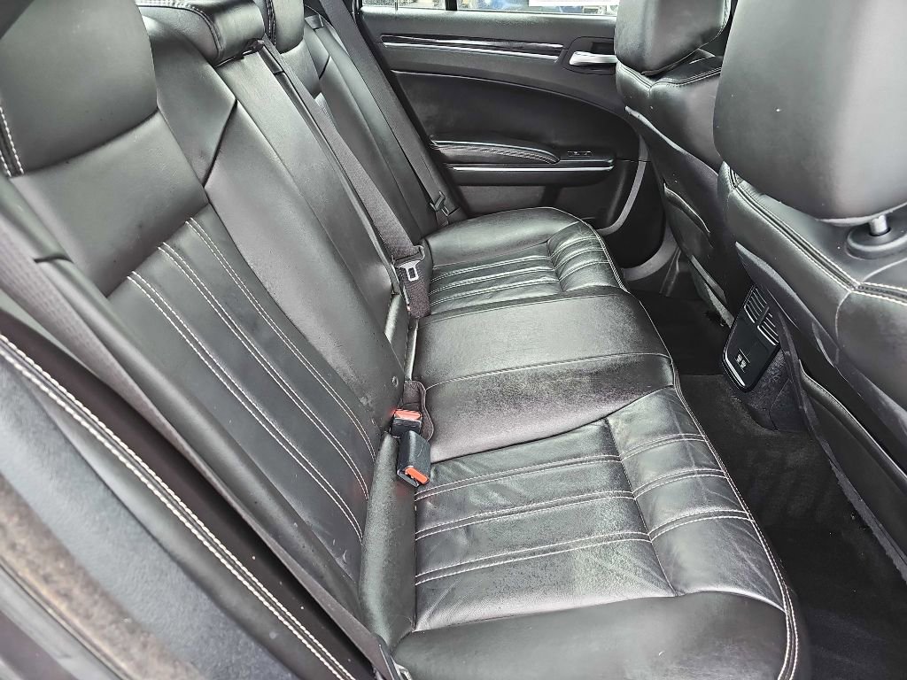 Used 2021 Chrysler 300 S image 43