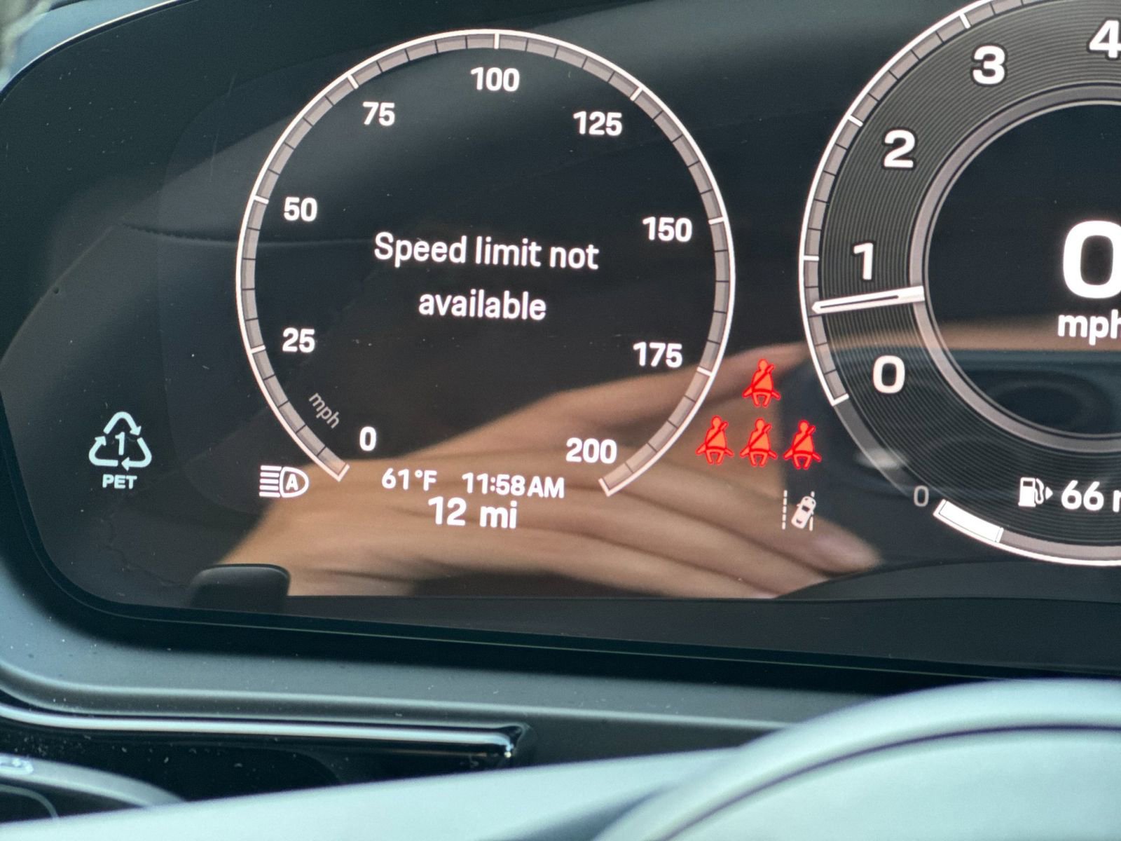 New 2026 Porsche Cayenne S image 32