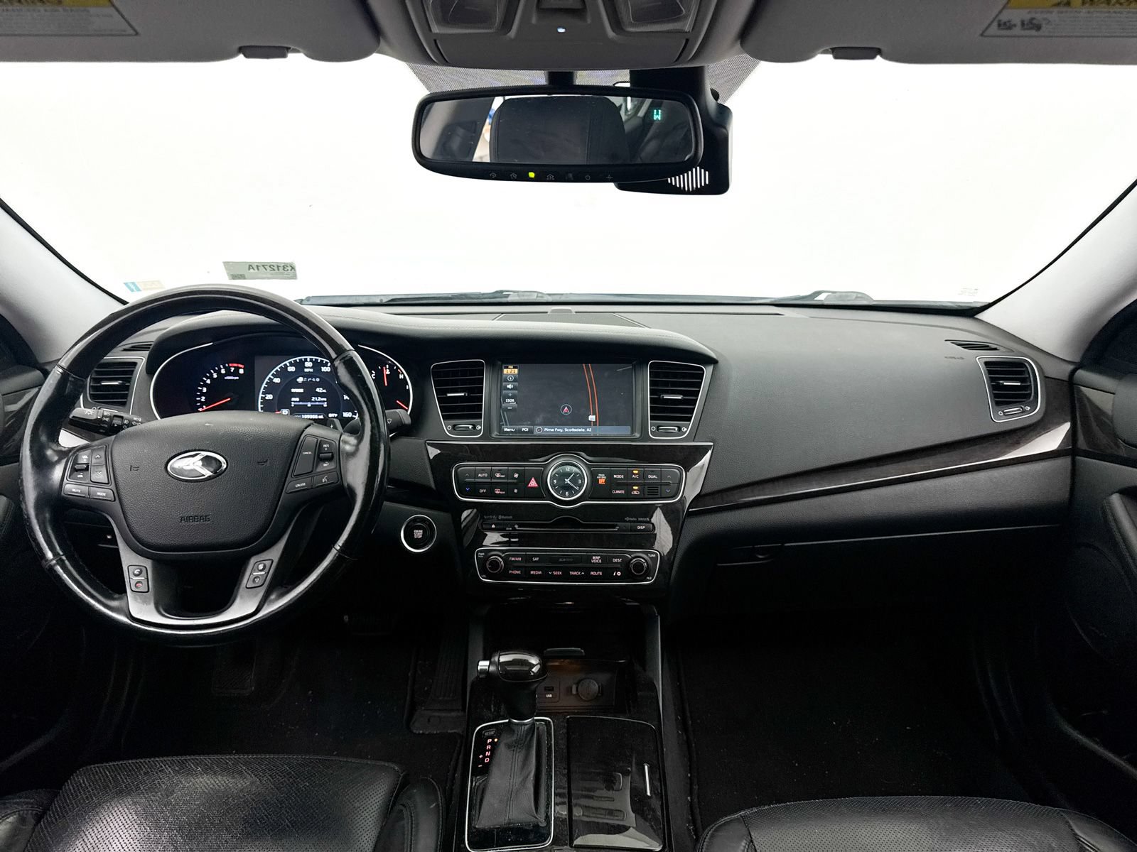 Used 2014 Kia Cadenza Premium w/ Luxury Package FWD image 16