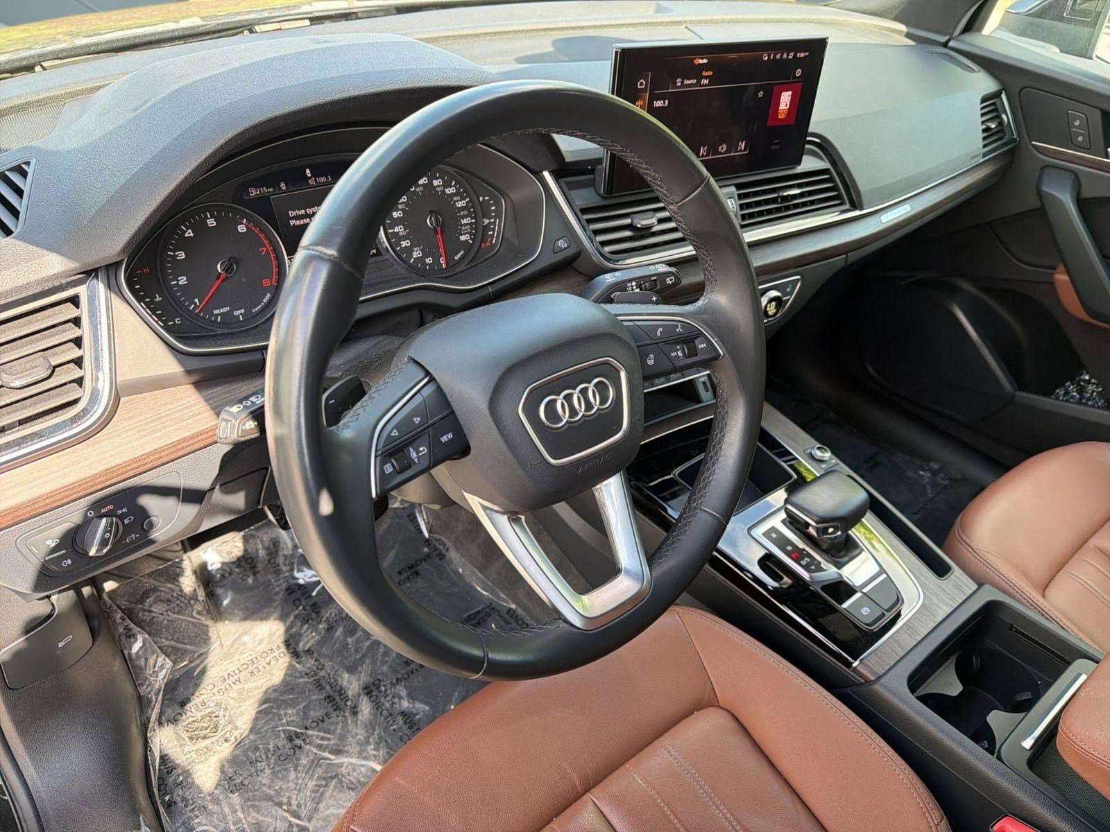 Used 2022 Audi Q5 2.0T Premium AWD/4WD image 4