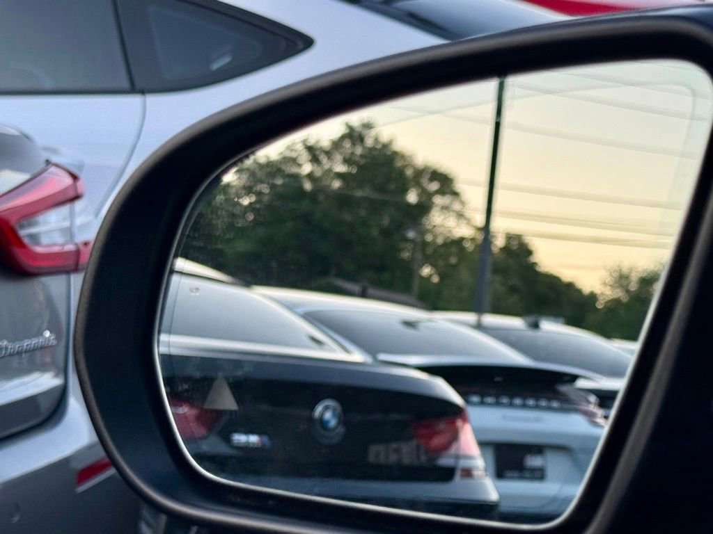 Used 2018 Mercedes-Benz C 300 Sedan image 37