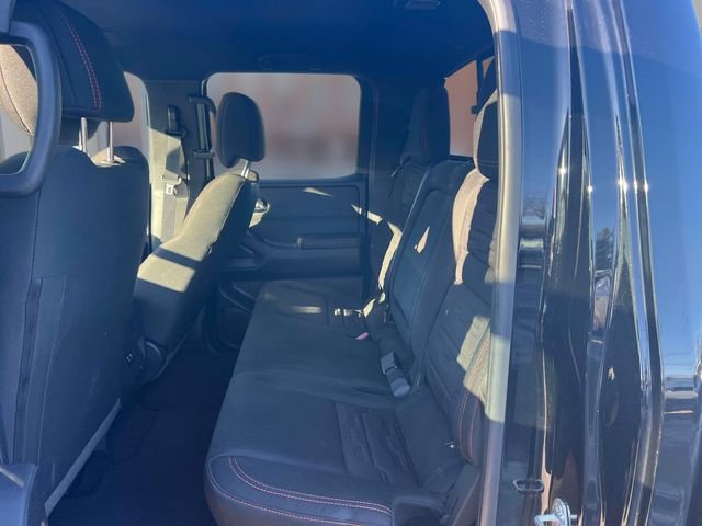 Used 2025 Nissan Frontier PRO-4X AWD/4WD image 12