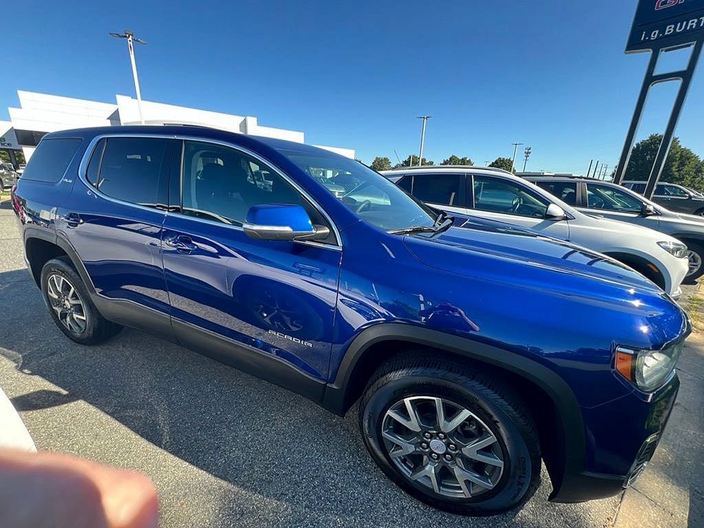 Used 2023 GMC Acadia SLE AWD/4WD image 8