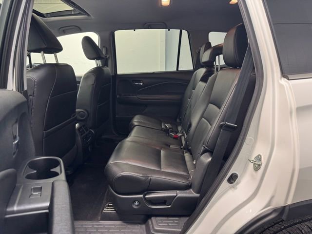 Used 2020 Honda Pilot Black Edition image 28