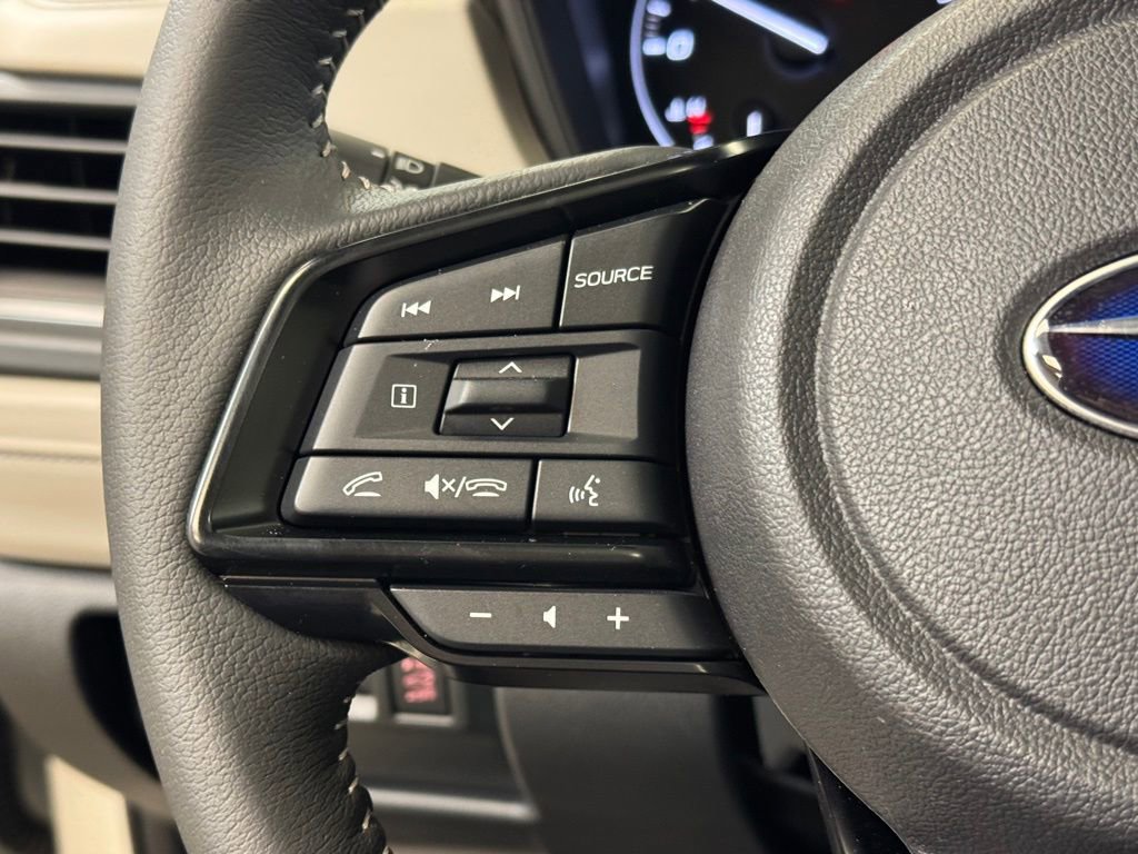 Used 2025 Subaru Forester Premium w/ Convenience Package #1 image 32