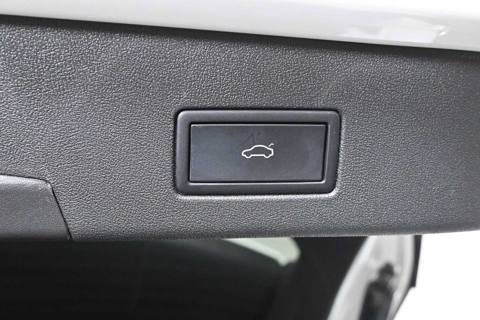 Used 2023 Volkswagen ID.4 Pro S AWD/4WD image 11
