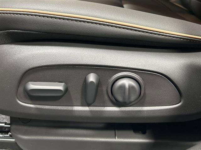 New 2025 Buick Envista Avenir image 18