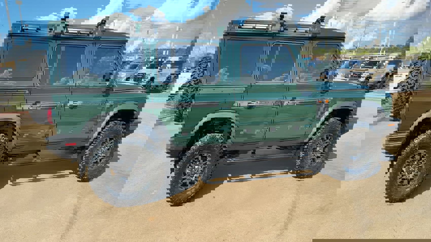 Used 2024 INEOS Grenadier Fieldmaster Edition image 8