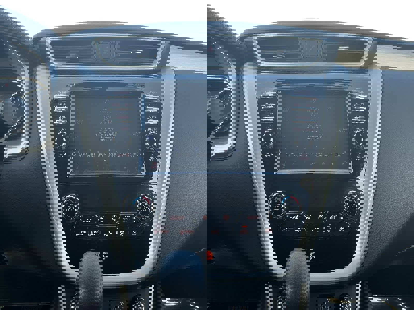 Used 2018 Nissan Murano S image 10