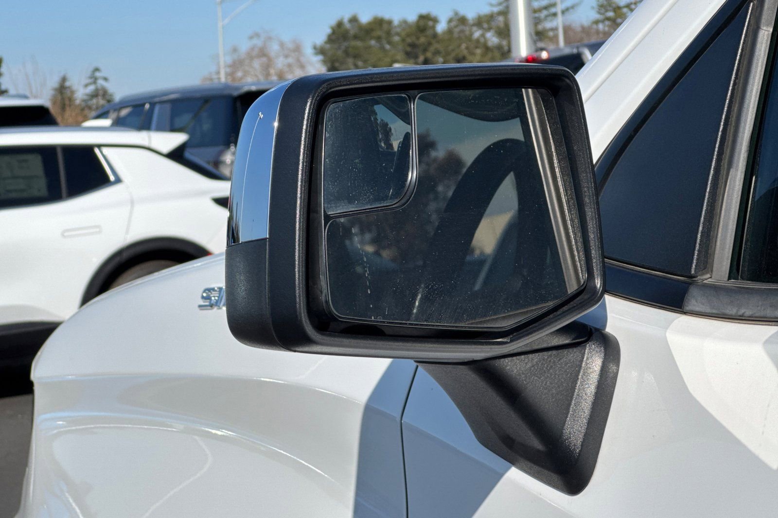 Used 2022 Chevrolet Silverado 1500 LT image 49