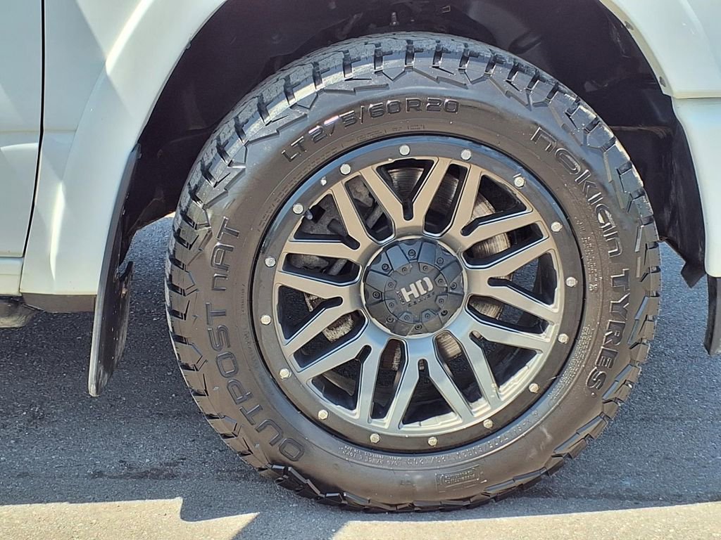 Used 2022 RAM 1500 Laramie AWD/4WD image 9