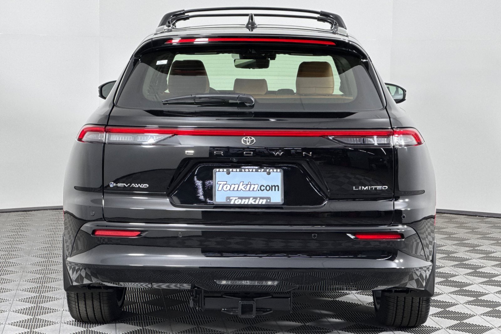 New 2025 Toyota Crown Signia image 5