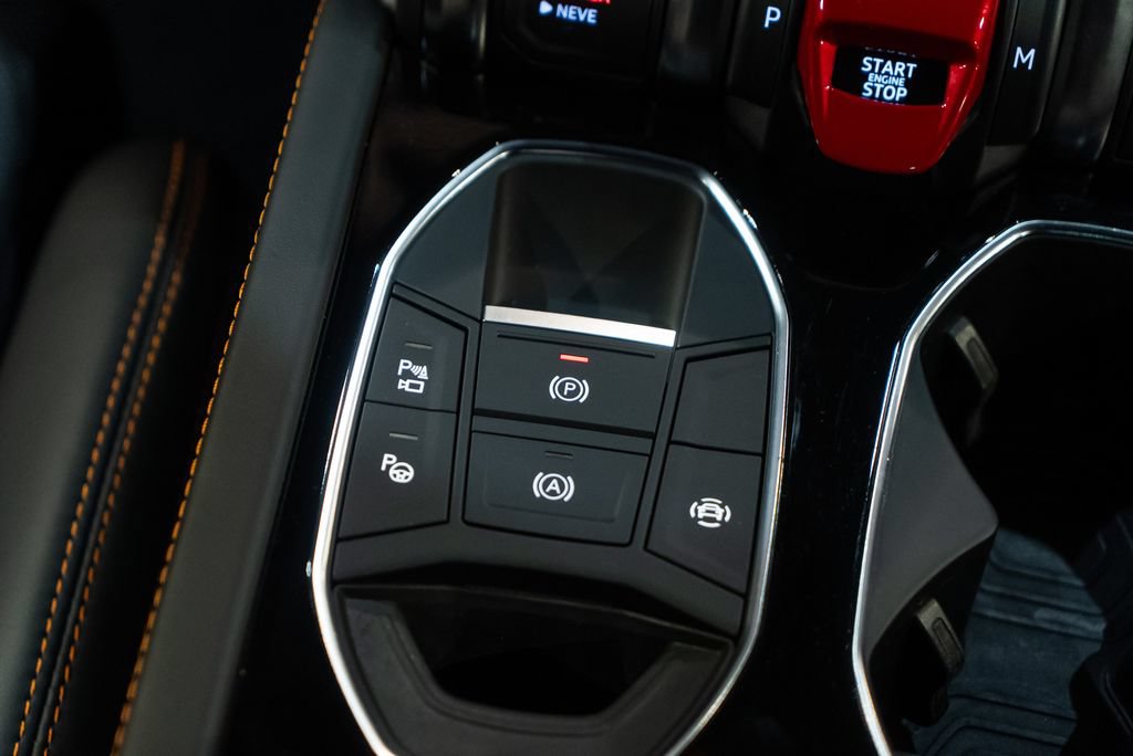 Used 2024 Lamborghini Urus S AWD/4WD image 36