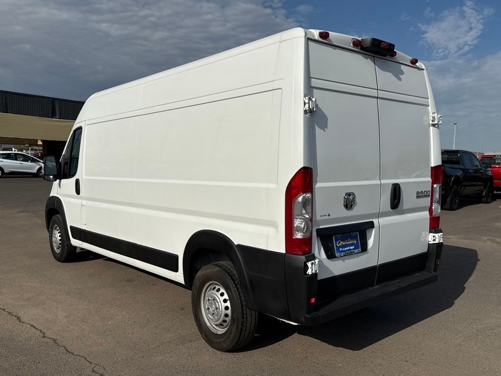 Used 2024 RAM ProMaster 2500 w/ Convenience Group FWD image 6