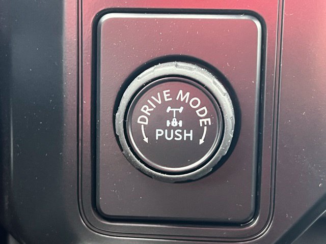 New 2026 Ford F350 Lariat RWD image 8