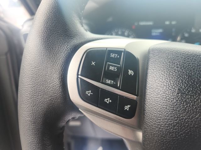 Used 2024 Ford Explorer XLT w/ Equipment Group 202A image 28