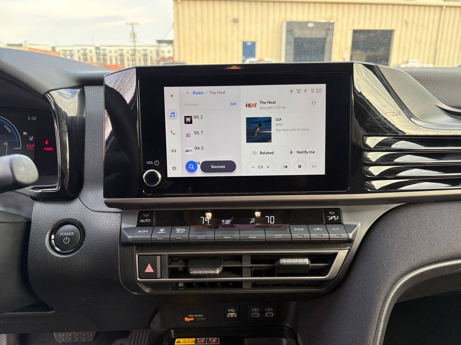 Used 2025 Toyota Camry LE image 21