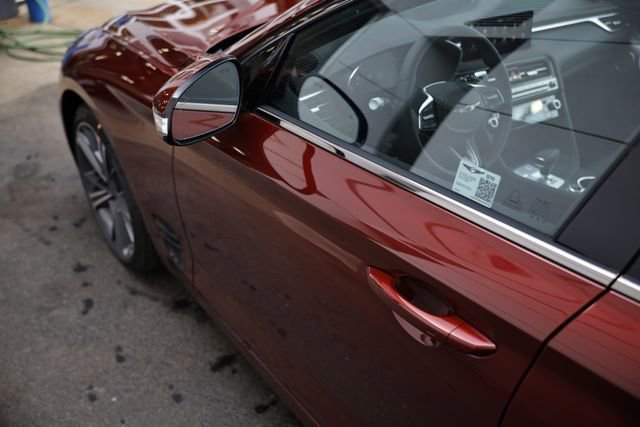 New 2025 Genesis G70 3.3T Advanced image 11