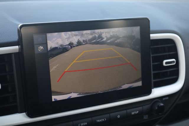 New 2026 Hyundai Venue SEL FWD image 18