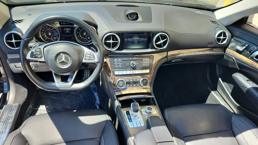 Used 2017 Mercedes-Benz SL 450 image 14