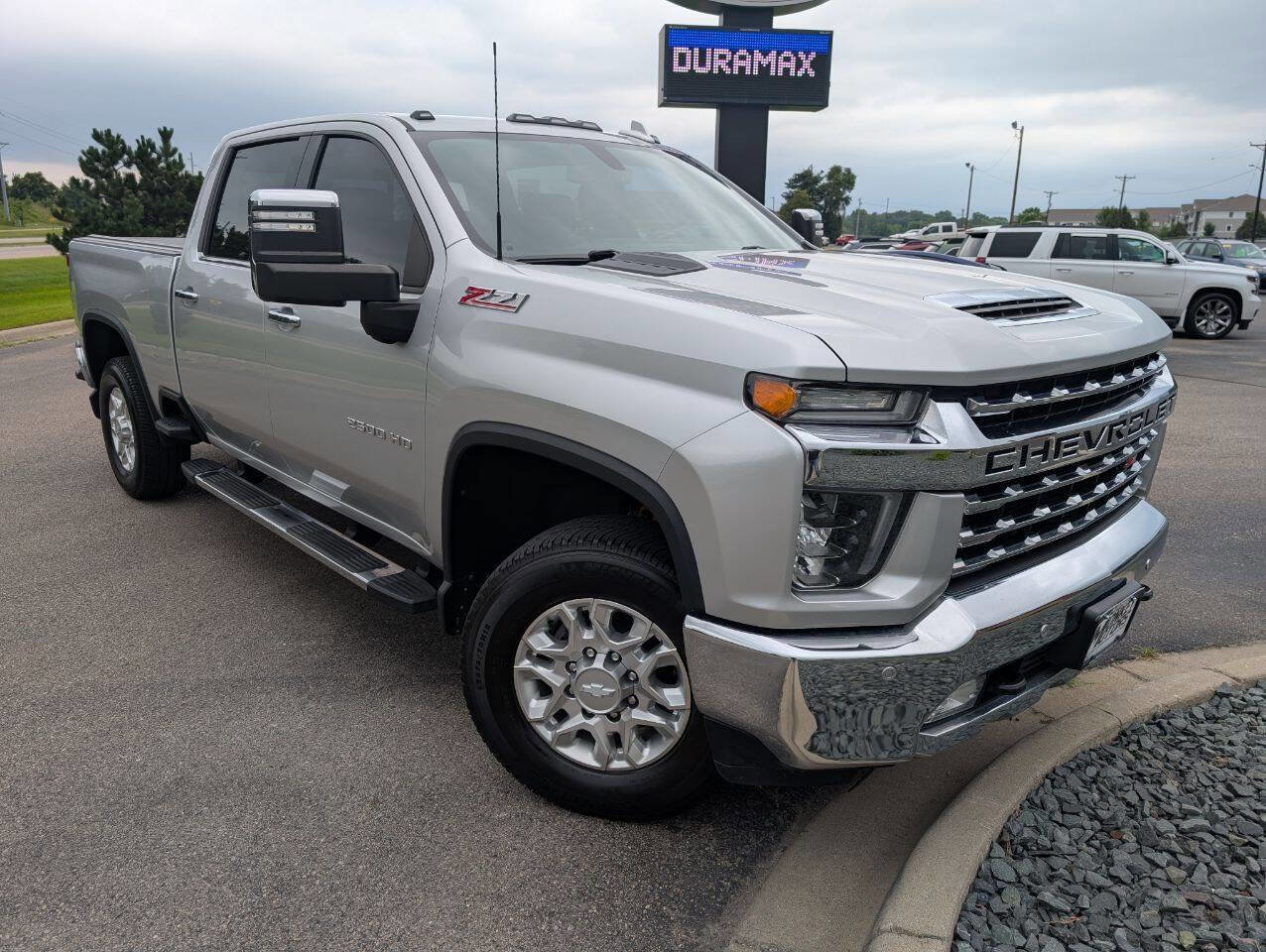 Used 2020 Chevrolet Silverado 2500 LTZ w/ LTZ Plus Package image 3