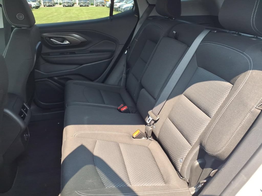 Used 2023 GMC Terrain SLE w/ Fleet Convenience Package AWD/4WD image 18