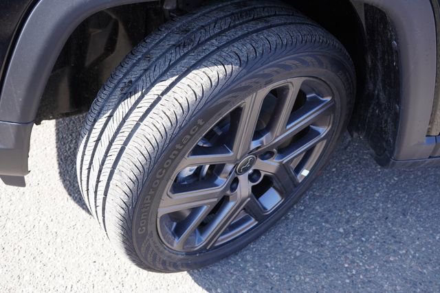 New 2026 Jeep Compass Limited image 10