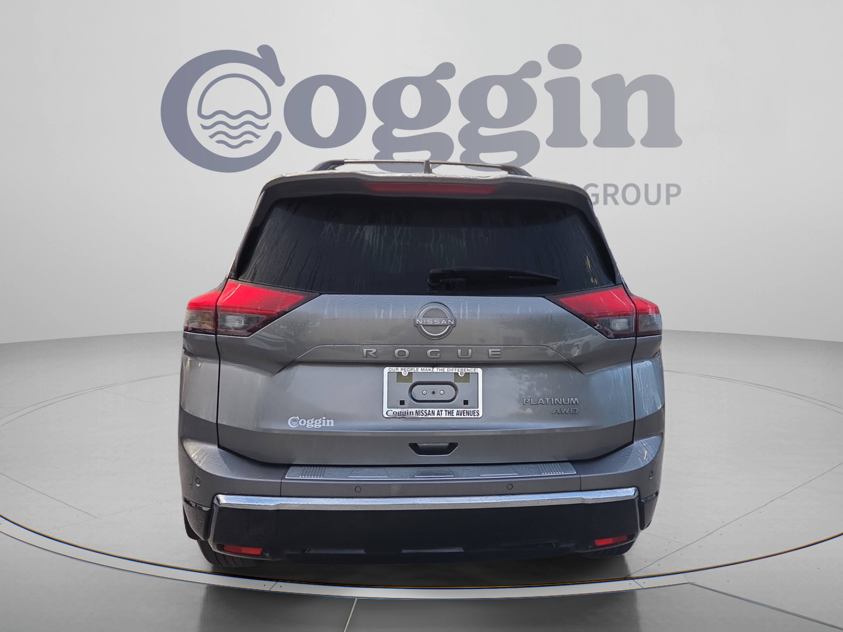 Used 2026 Nissan Rogue Platinum w/ Platinum Premium Package AWD/4WD image 4