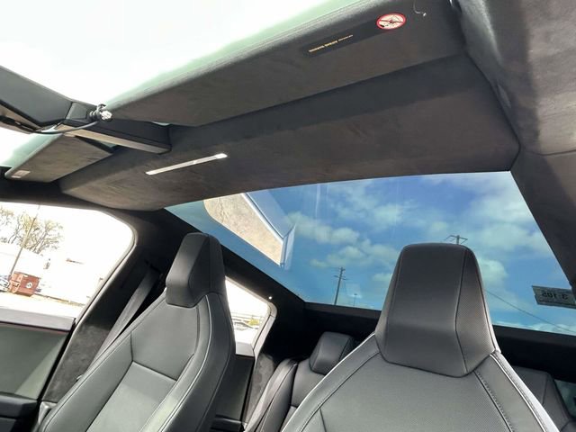 Used 2024 Tesla Cybertruck AWD Crew Cab image 14