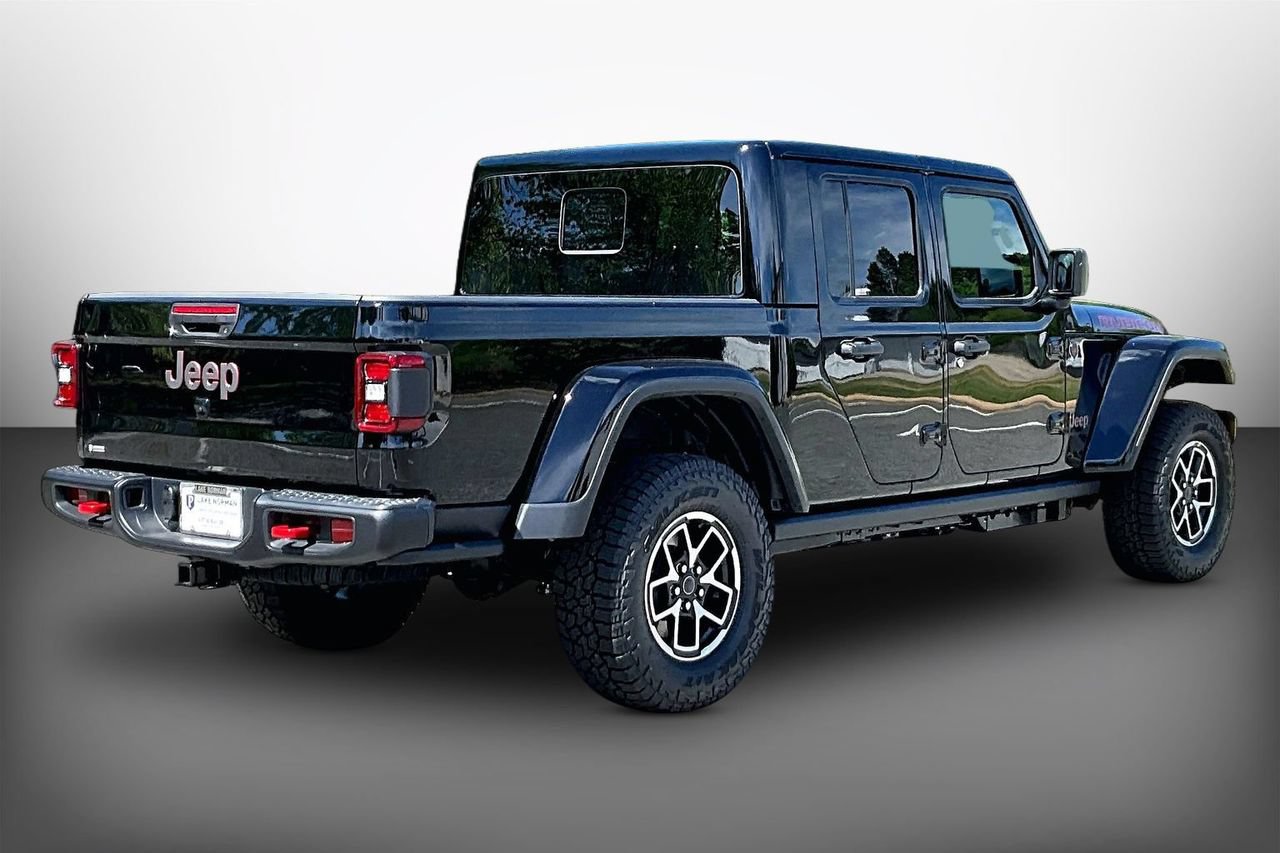 New 2026 Jeep Gladiator Rubicon w/ Steel Power Dome Hood Package AWD/4WD image 6