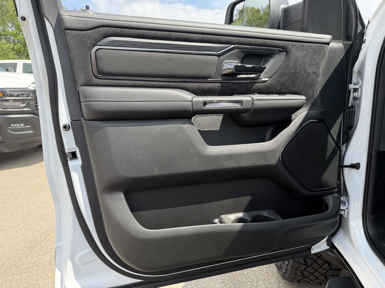 New 2026 RAM 1500 RHO AWD/4WD image 16
