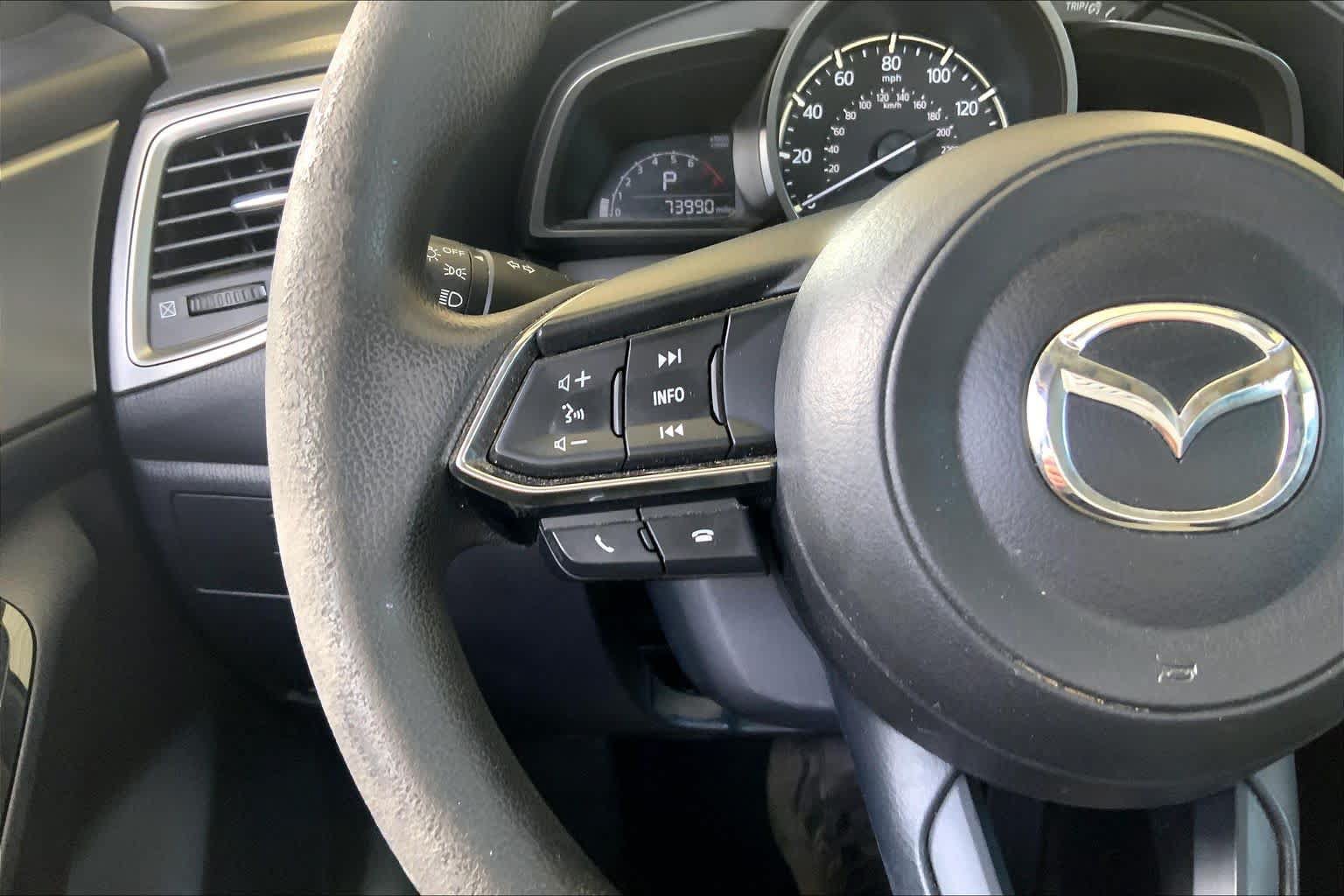 Used 2018 MAZDA MAZDA3 Sport FWD image 23