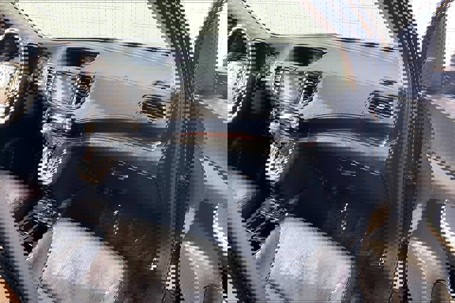 Used 2016 Honda CR-V Touring image 21