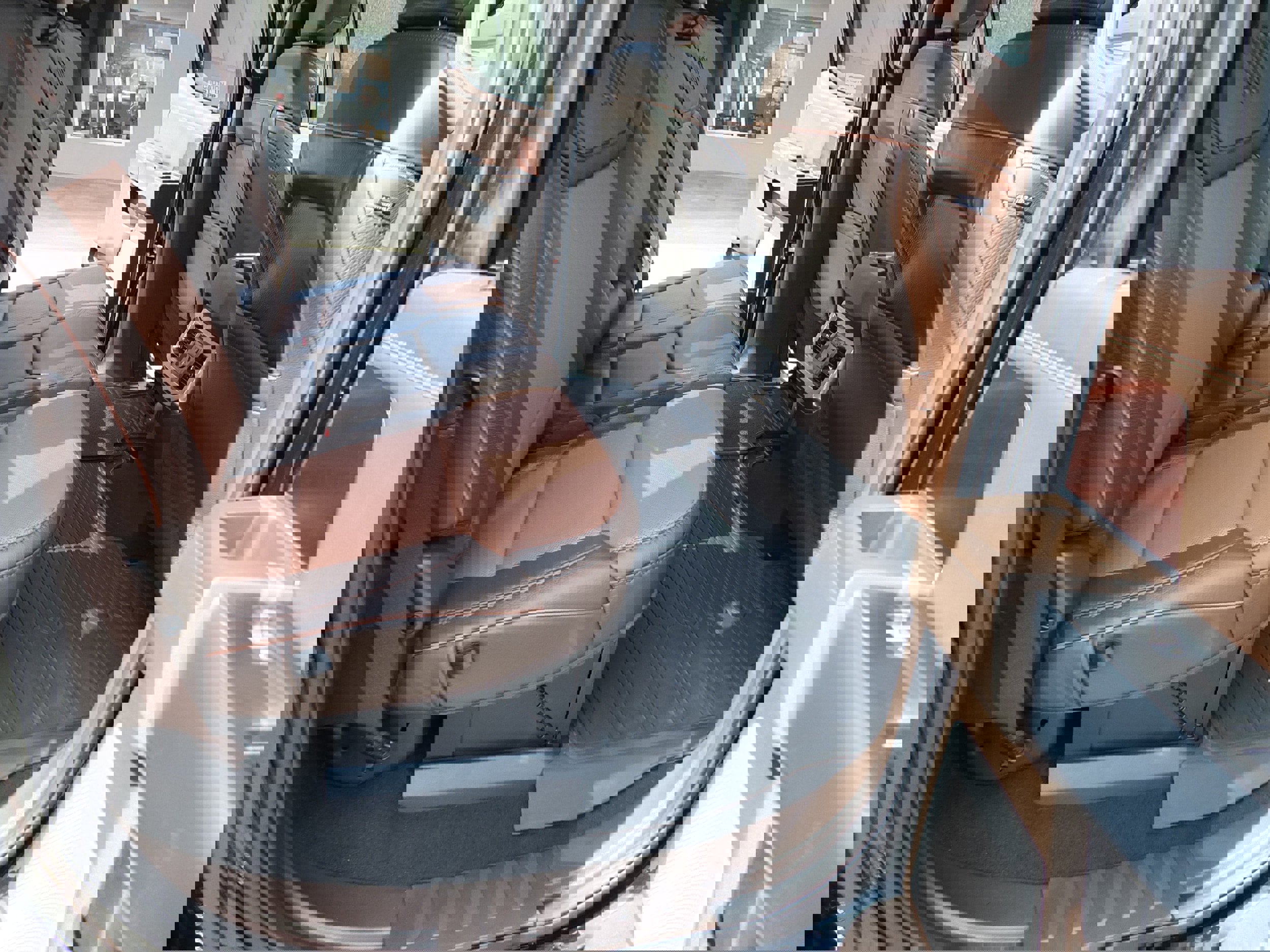 Used 2025 Ford F250 King Ranch image 16