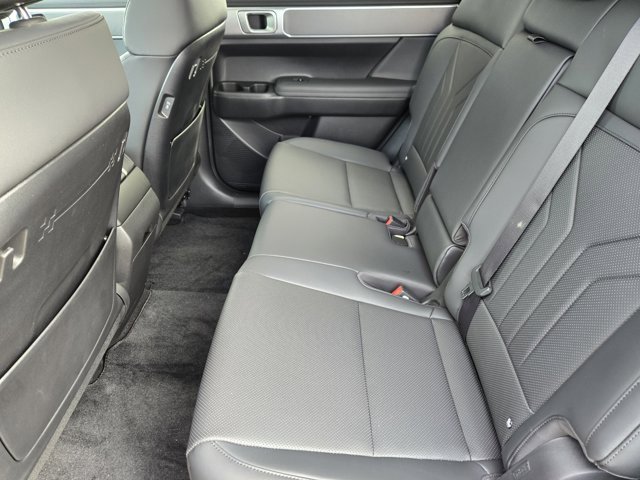 Certified 2026 Hyundai Santa Fe SEL w/ Tow & Go Package image 28