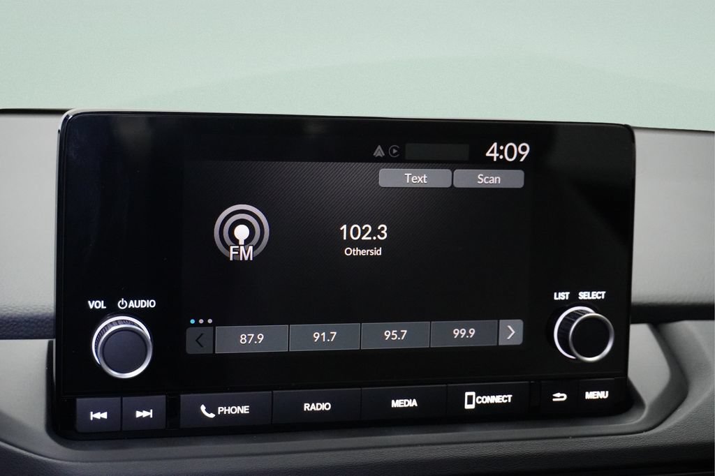 Certified 2025 Honda Accord SE image 10