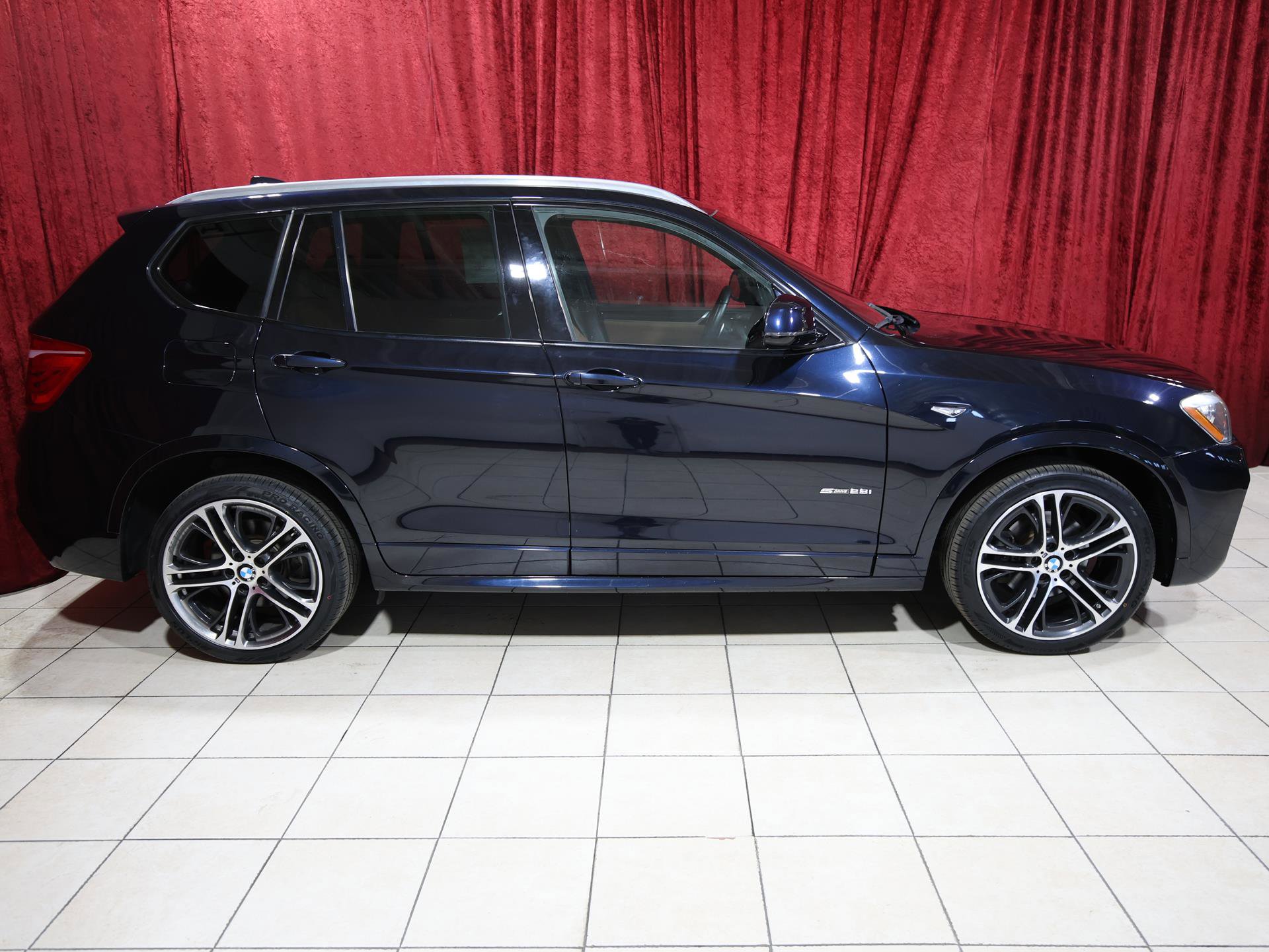 Used 2017 BMW X3 sDrive28i image 8