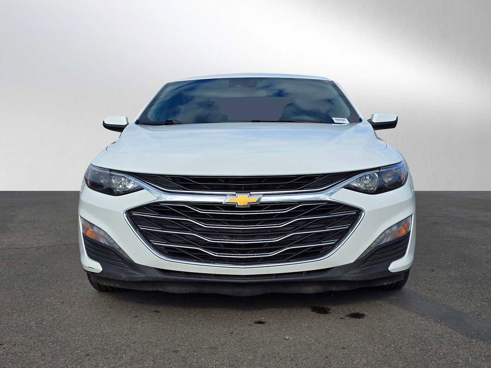 Used 2023 Chevrolet Malibu LT image 9
