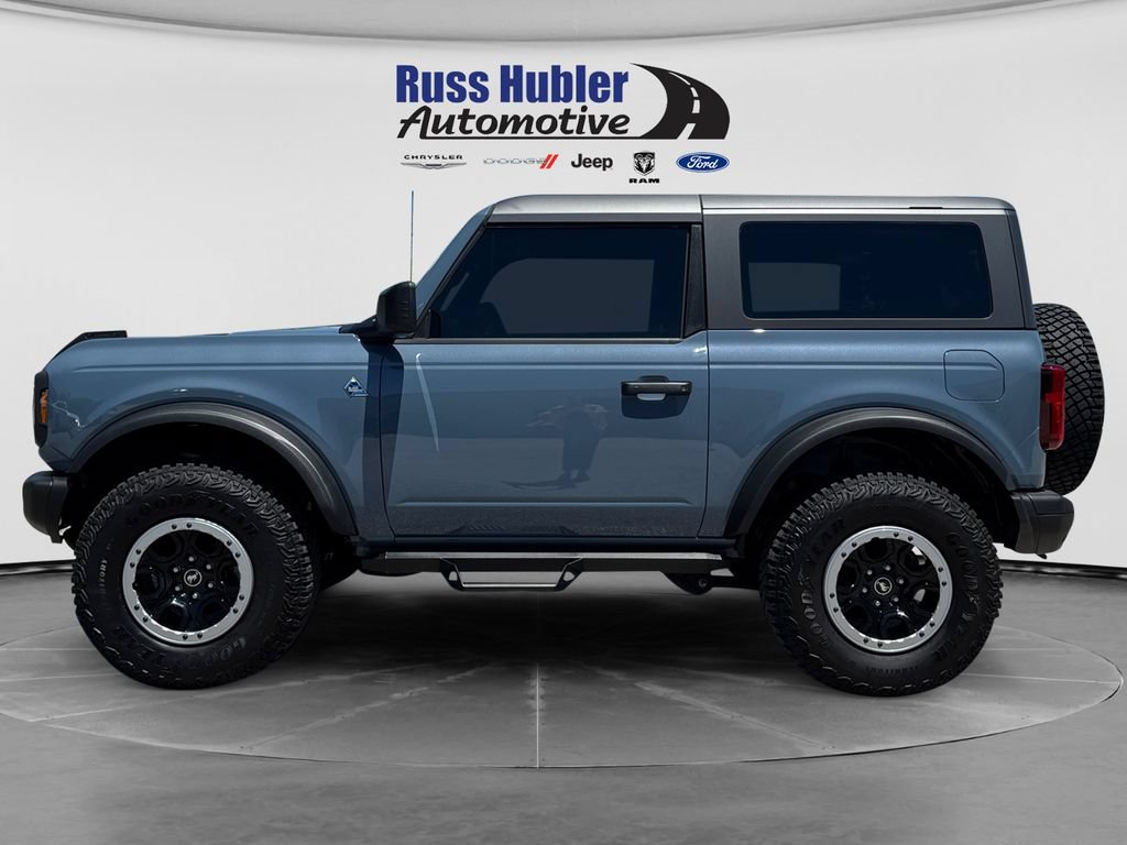 Used 2023 Ford Bronco Black Diamond w/ Sasquatch Package AWD/4WD image 2