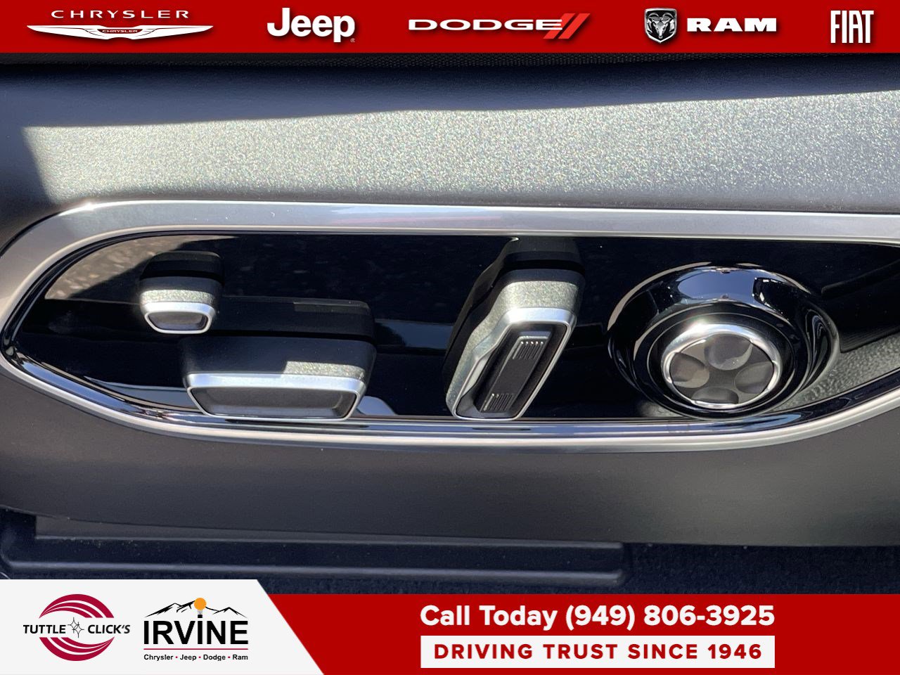 Used 2022 Jeep Grand Cherokee Overland w/ Luxury Tech Group IV image 22