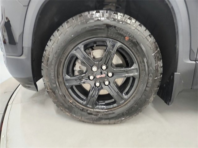 Used 2023 GMC Acadia AT4 image 9