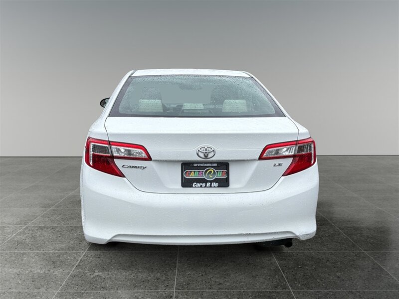 Used 2013 Toyota Camry LE FWD image 5