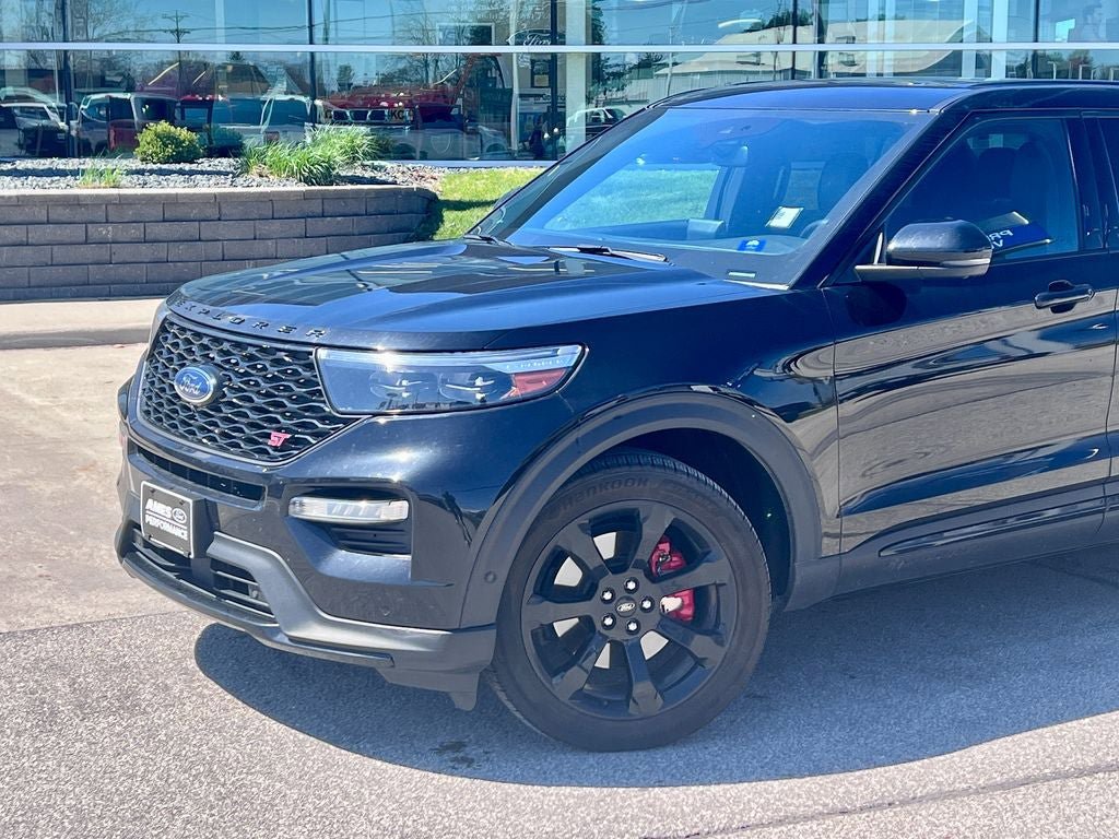 Used 2021 Ford Explorer ST w/ Equipment Group 401A AWD/4WD image 2