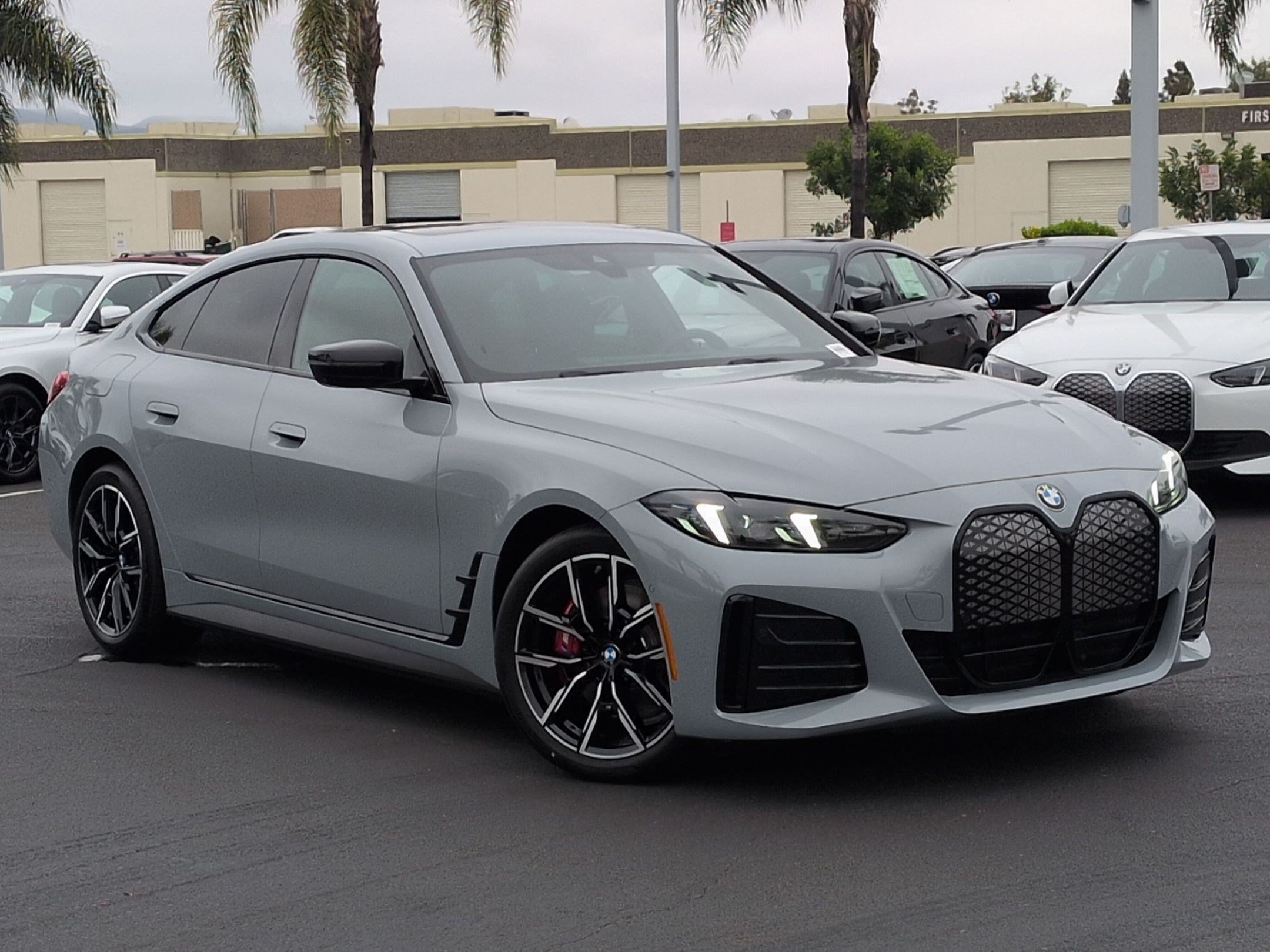 New 2026 BMW i4 xDrive40i w/ M Sport Package AWD/4WD image 2