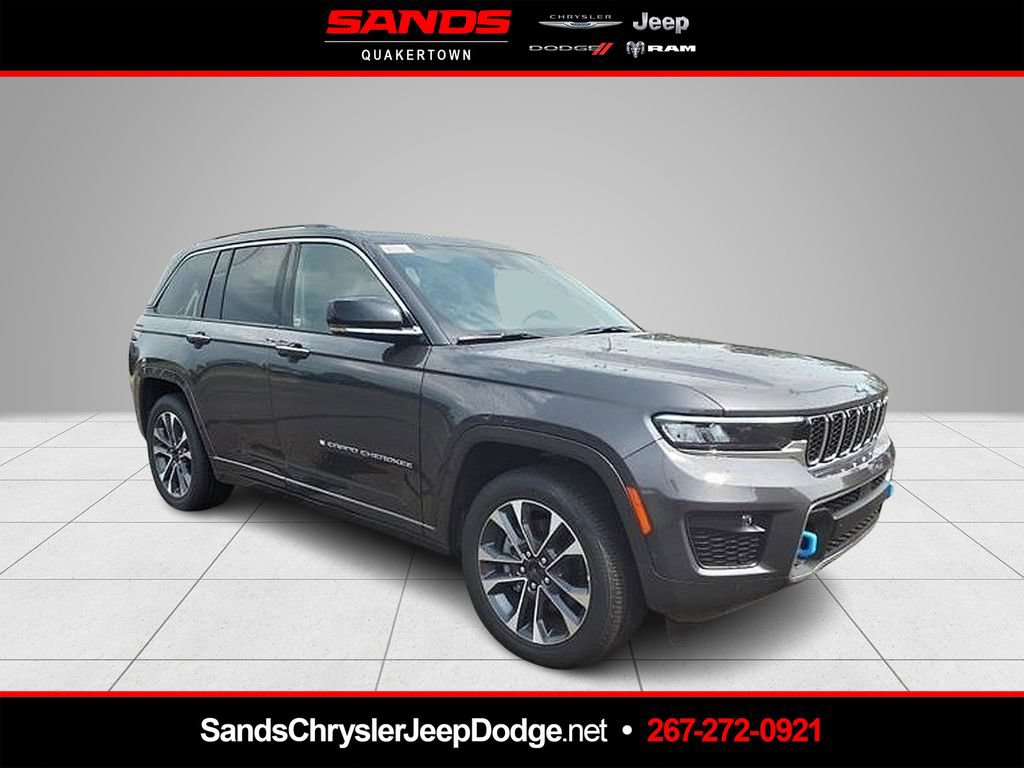 New 2023 Jeep Grand Cherokee Overland w/ Luxury Tech Group IV AWD/4WD image 1