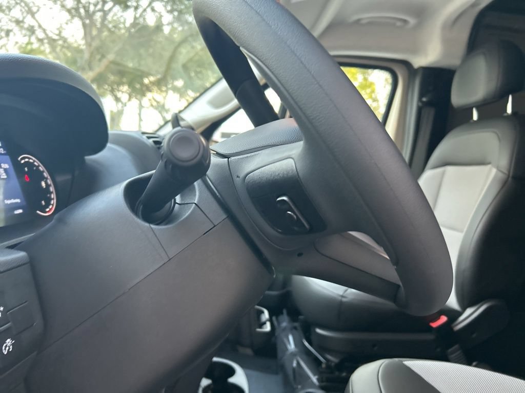 New 2026 RAM ProMaster 2500 w/ Premium Convenience Group FWD image 35