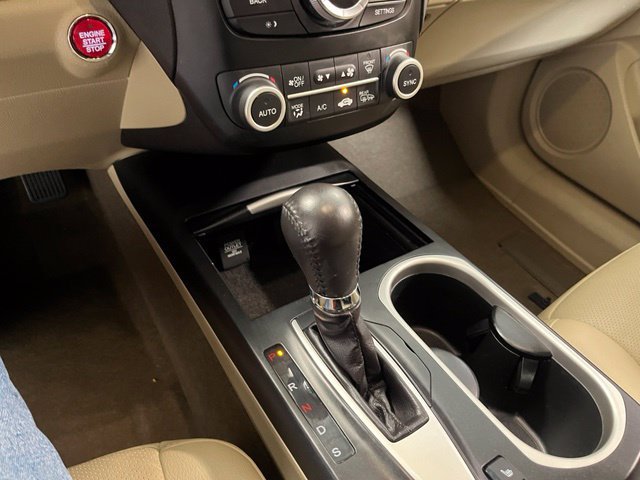 Used 2017 Acura RDX w/ Advance Package FWD image 30